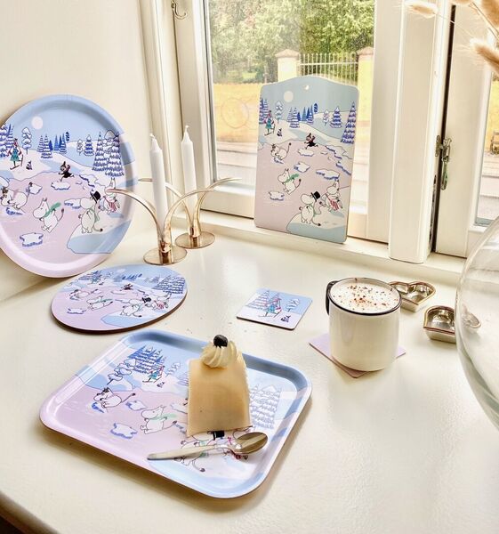 Opto Design Muumi tarjotin Talvileikkejä, S