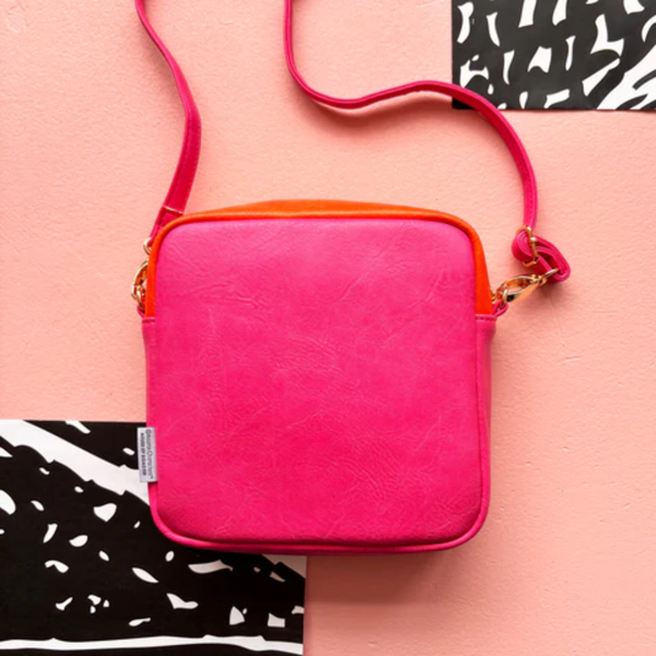 House of Disaster Muumi Kuutiolaukku, Pinkki