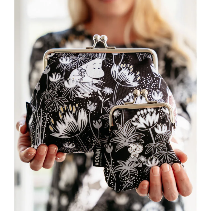 Muumi Atsalea-kukkarolaukku