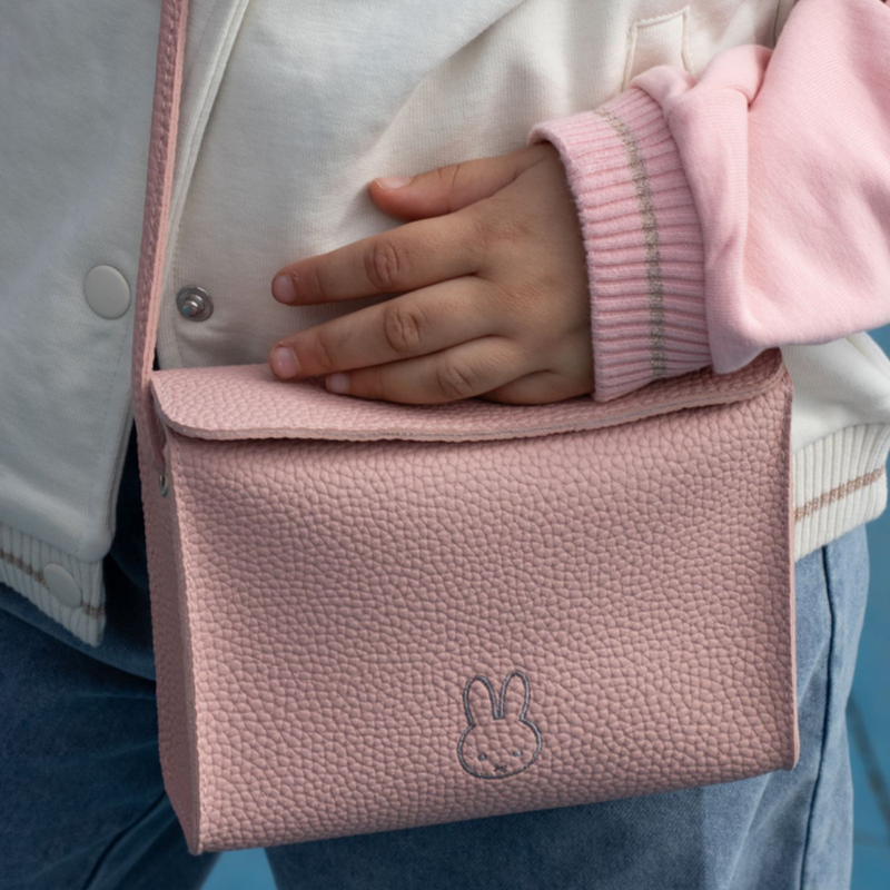 Yuko B. Pupu CrossBody Laukku &ndash; Pinkki