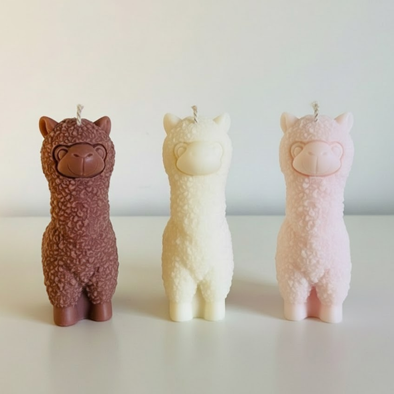 Alpakka-kynttil&auml;